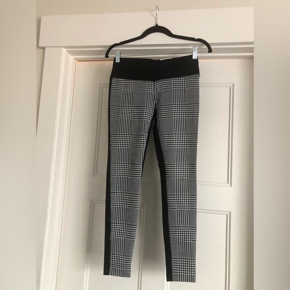 NWT INC PANTS SIZE 0P